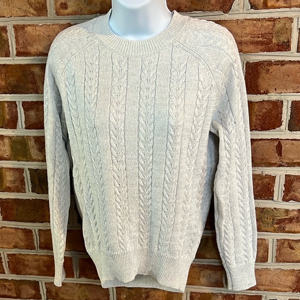 Athleta light Gray w/silver metallic Crossroads Crew Neck Sweater w/ Texture XXS